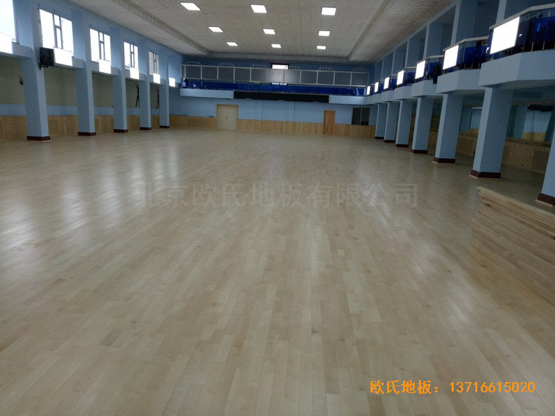 圖們鐵路運(yùn)動館體育木地板鋪裝案例0